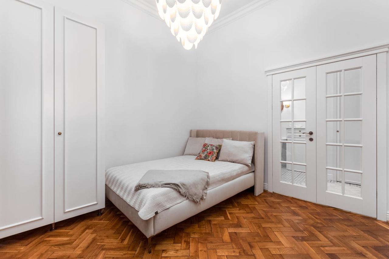 Appartement Wilcza 13 By Homeprime